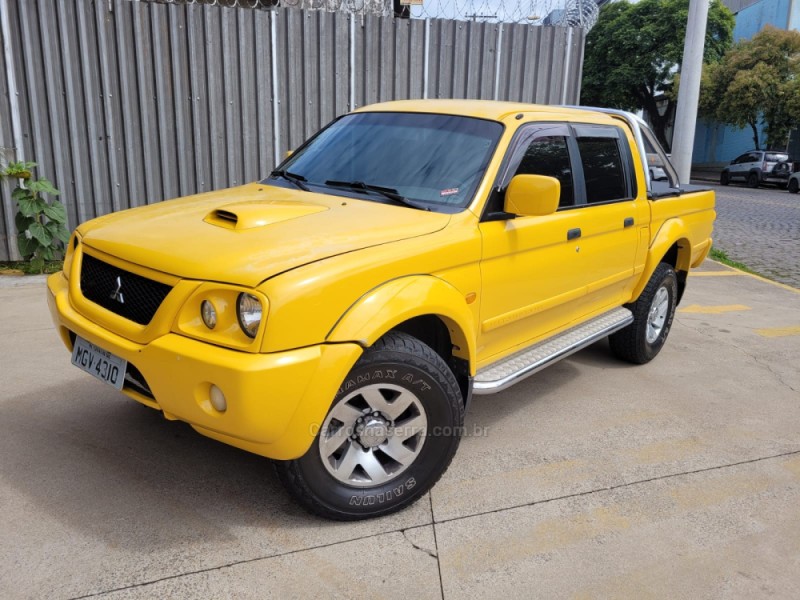 L200 2.5 SPORT HPE 4X4 CD 8V TURBO INTERCOOLER DIESEL 4P AUTOMÁTICO