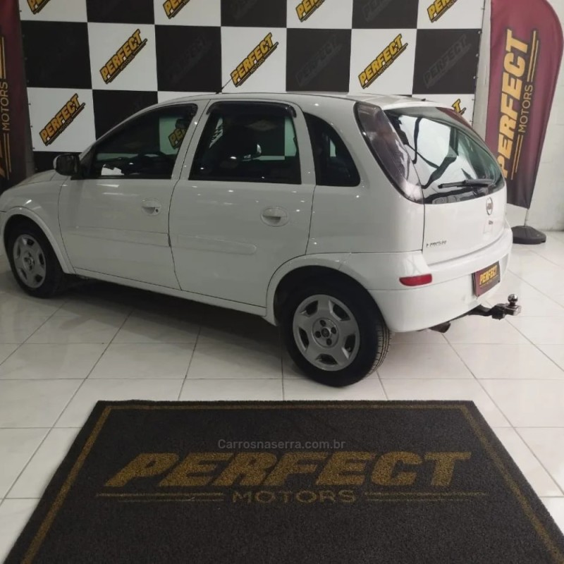CORSA 1.4 MPFI MAXX 8V FLEX 4P MANUAL - 2012 - PORTãO