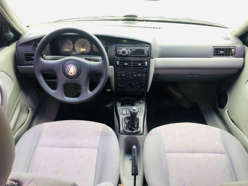 SANTANA 2.0 MI 8V GASOLINA 4P MANUAL - 2001 - DOIS IRMãOS