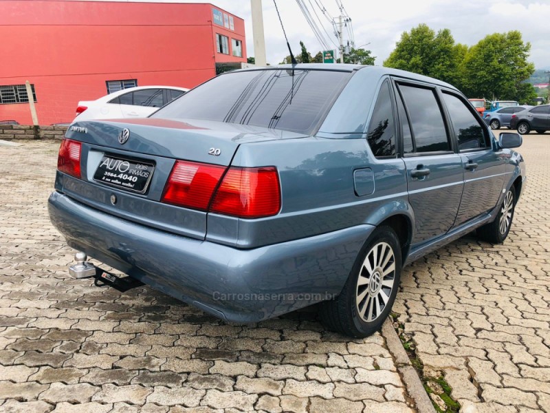 SANTANA 2.0 MI 8V GASOLINA 4P MANUAL - 2001 - DOIS IRMãOS
