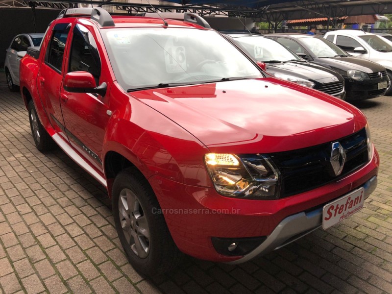 DUSTER OROCH 1.6 16V FLEX DYNAMIQUE 4P MANUAL - 2016 - FELIZ