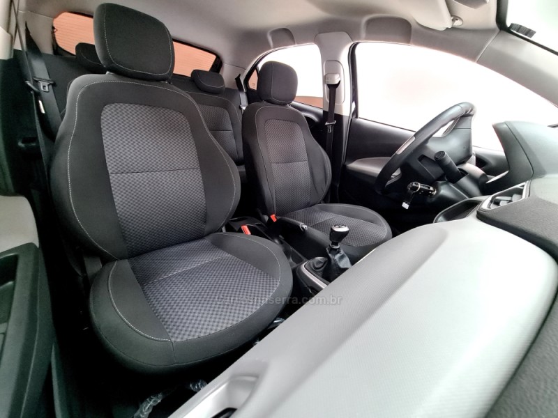ONIX 1.0  LT 12V TURBO FLEX 4P MANUAL - 2018 - SANTA CRUZ DO SUL