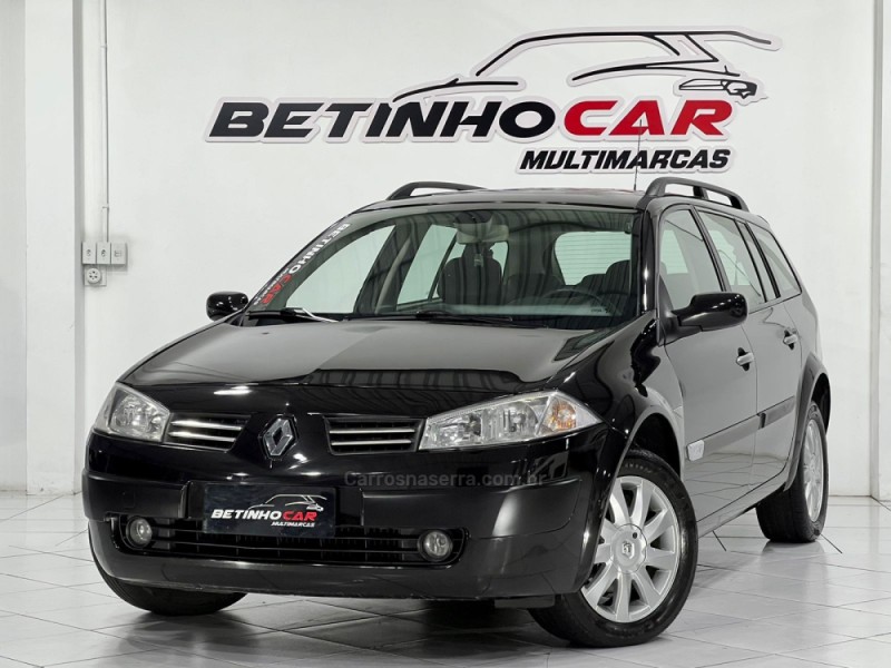 MÉGANE 1.6 DYNAMIQUE GRAND TOUR 16V FLEX 4P MANUAL