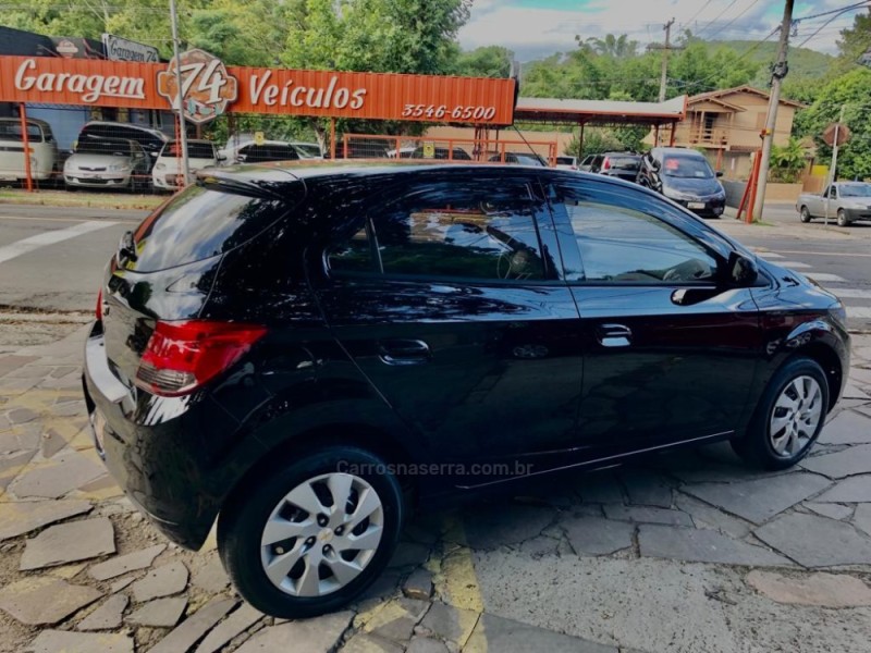 ONIX 1.4 MPFI LT 8V FLEX 4P AUTOMÁTICO - 2016 - TRêS COROAS