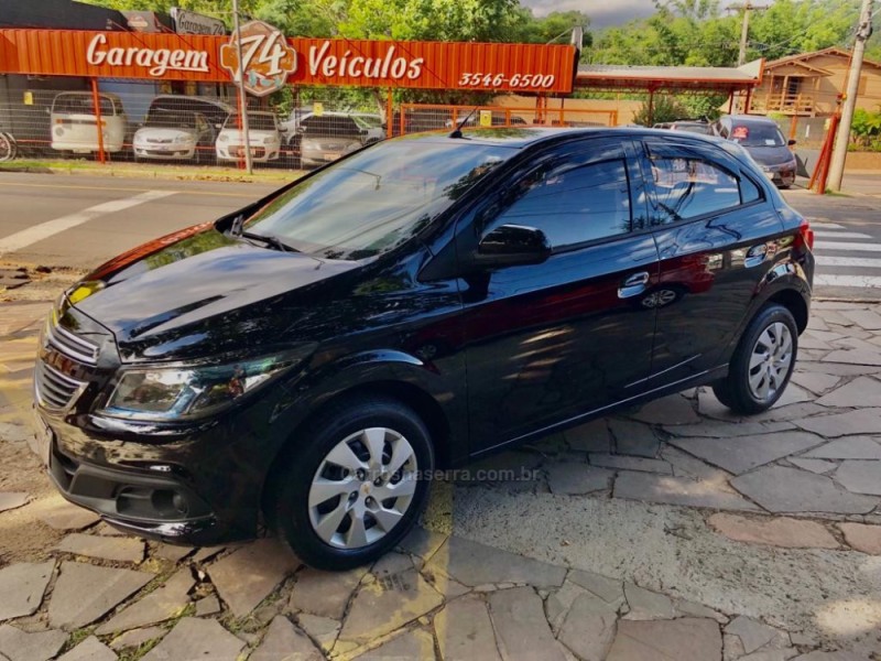 onix 1.4 mpfi lt 8v flex 4p automatico 2016 tres coroas