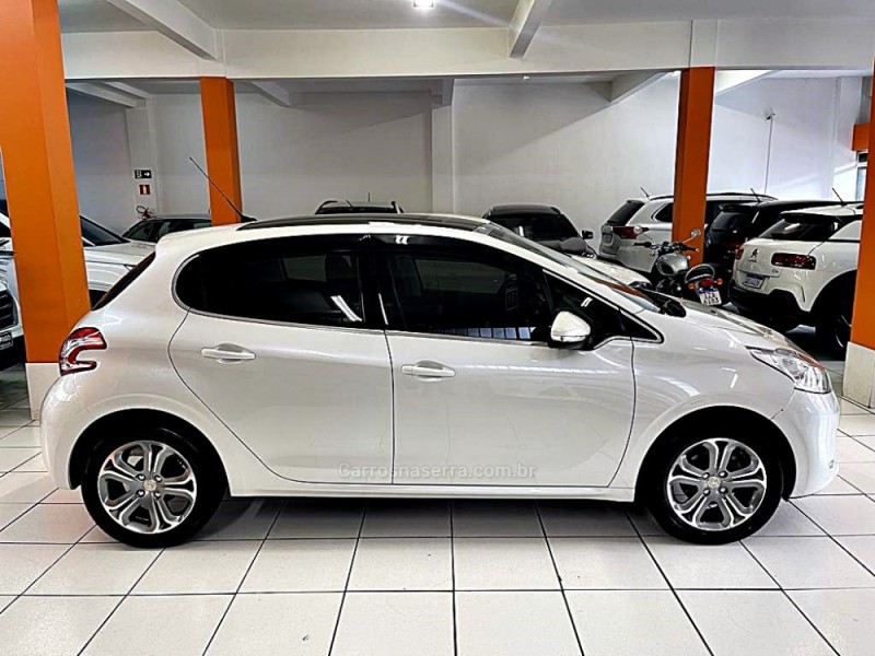 208 1.6 GRIFFE 16V FLEX 4P AUTOMÁTICO - 2016 - CAXIAS DO SUL