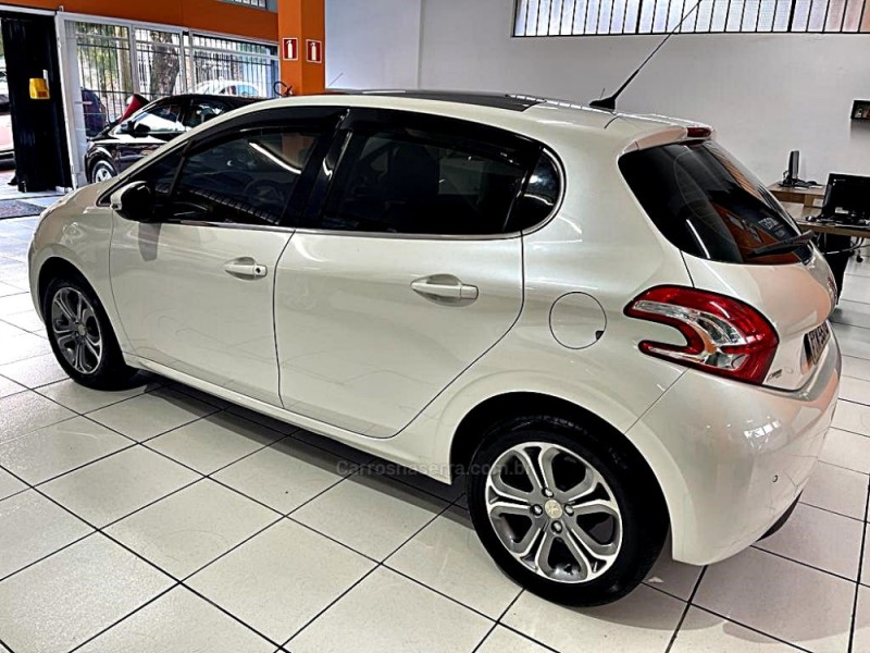 208 1.6 GRIFFE 16V FLEX 4P AUTOMÁTICO - 2016 - CAXIAS DO SUL