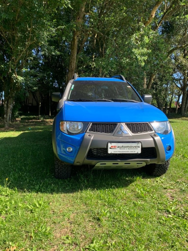 L200 SAVANA 3.2 4X4 16V TURBO INTERCOOLER DIESEL 4P AUTOMÁTICO - 2017 - NOVA PETRóPOLIS