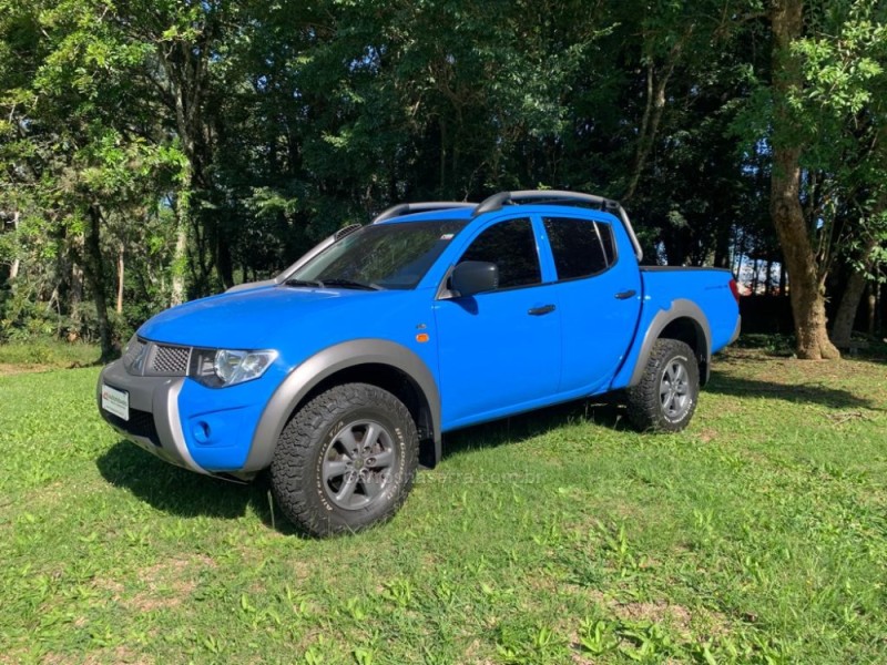 L200 SAVANA 3.2 4X4 16V TURBO INTERCOOLER DIESEL 4P AUTOMÁTICO - 2017 - NOVA PETRóPOLIS