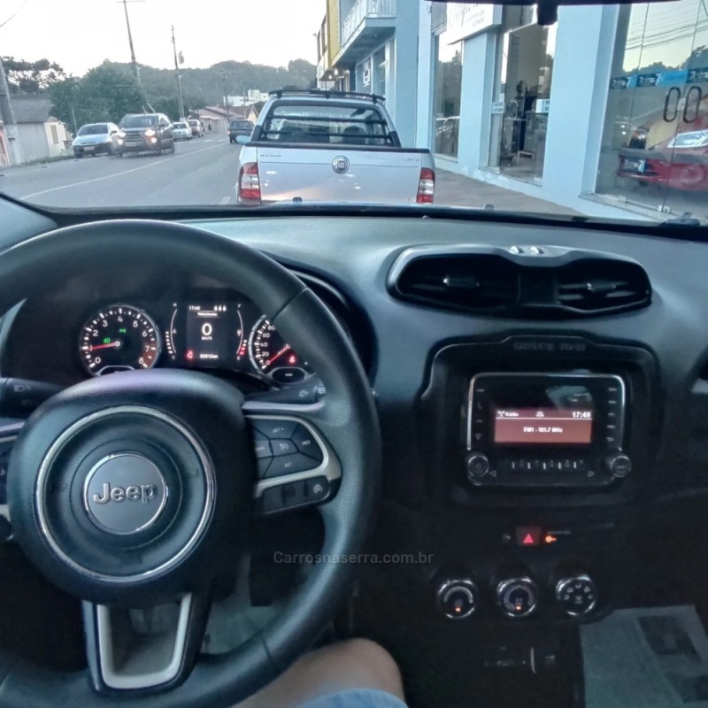 RENEGADE 1.8 16V FLEX SPORT 4P MANUAL - 2016 - ANTôNIO PRADO