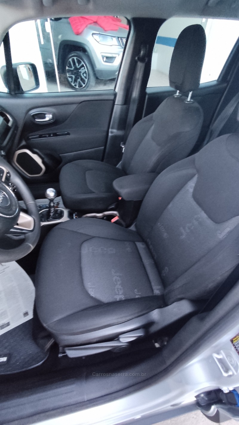 RENEGADE 1.8 16V FLEX SPORT 4P MANUAL - 2016 - ANTôNIO PRADO