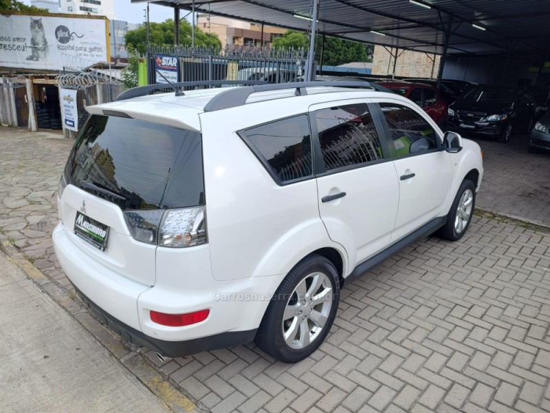 OUTLANDER 2.0 16V GASOLINA 4P AUTOMÁTICO - 2013 - CAXIAS DO SUL