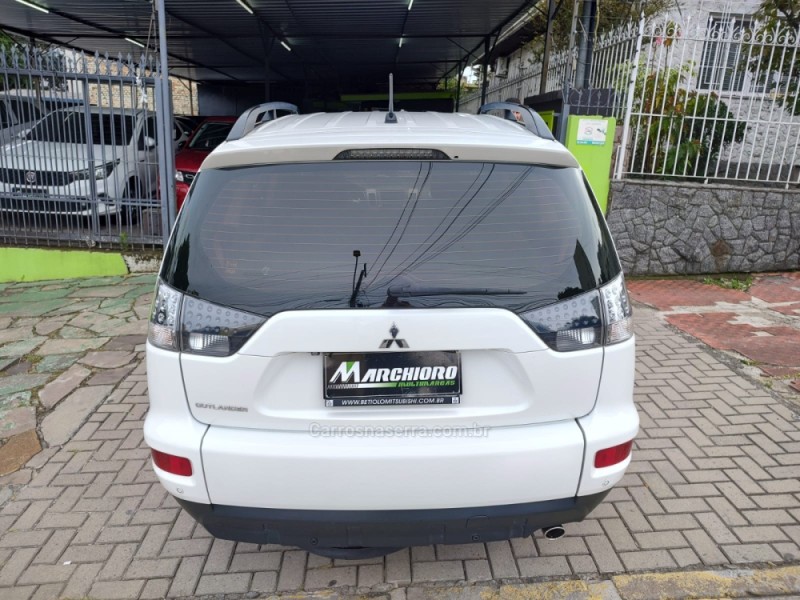 OUTLANDER 2.0 16V GASOLINA 4P AUTOMÁTICO - 2013 - CAXIAS DO SUL