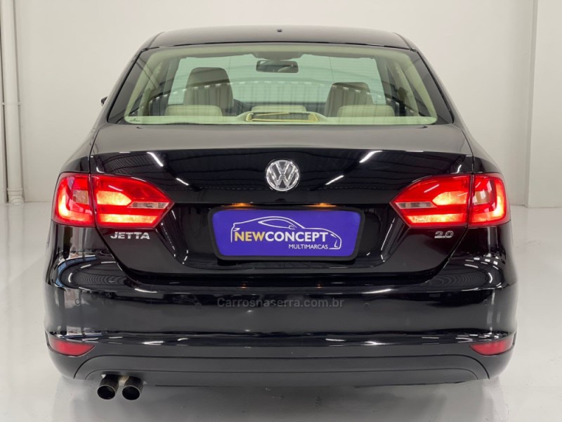 JETTA 2.0 COMFORTLINE FLEX 4P TIPTRONIC - 2013 - NOVO HAMBURGO