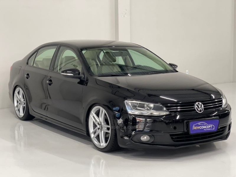 JETTA 2.0 COMFORTLINE FLEX 4P TIPTRONIC - 2013 - NOVO HAMBURGO