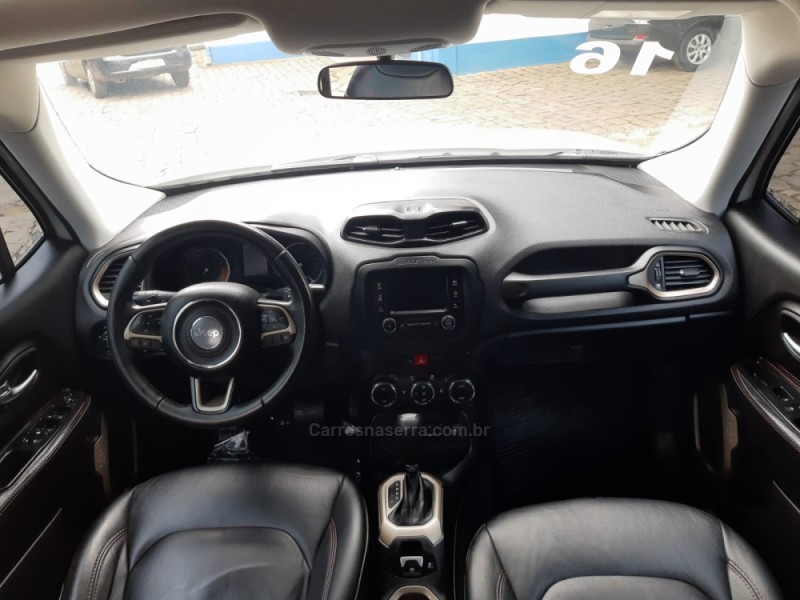 RENEGADE 1.8 16V FLEX LONGITUDE 4P AUTOMÁTICO - 2016 - VACARIA