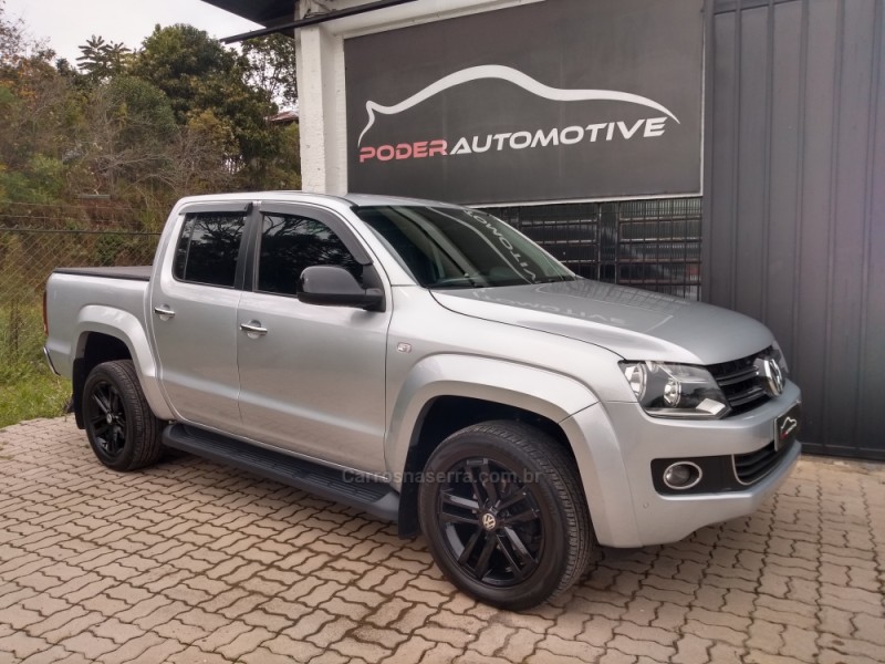 amarok 2.0 highline 4x4 cd 16v turbo intercooler diesel 4p automatico 2016 farroupilha