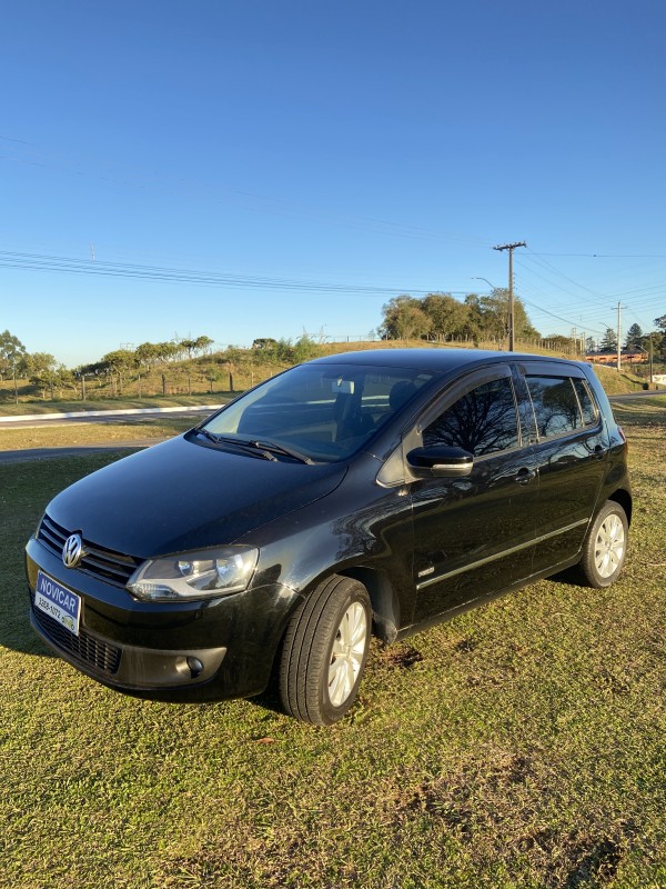 FOX 1.6 MI PRIME 8V FLEX 4P AUTOMATIZADO - 2011 - FARROUPILHA