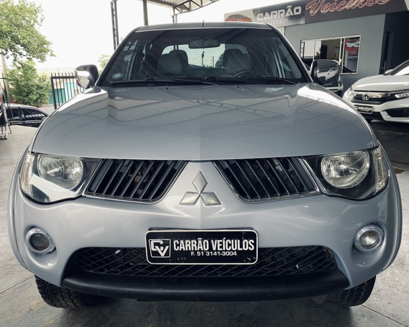 L200 TRITON 3.2 HPE 4X4 CD 16V TURBO INTERCOOLER DIESEL 4P AUTOMÁTICO - 2010 - PAROBé