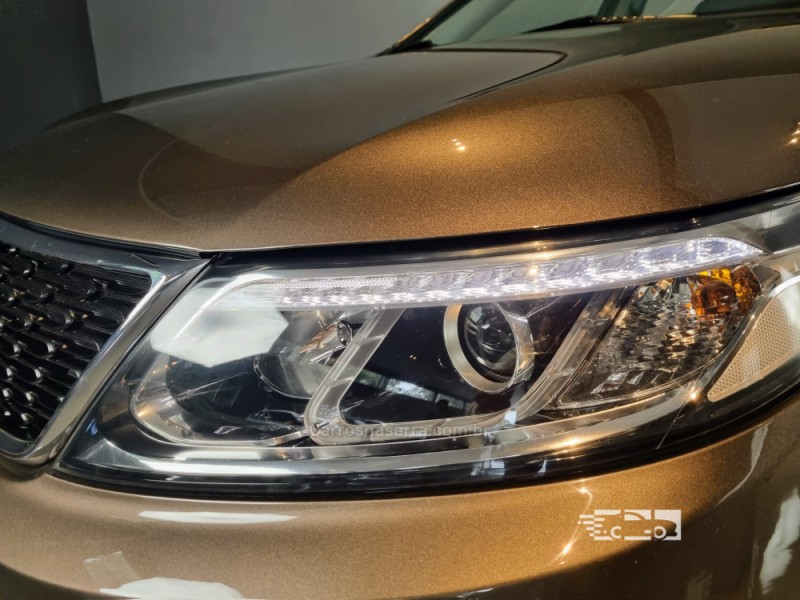 SORENTO 3.5 4X4 V6 24V GASOLINA 4P AUTOMÁTICO - 2015 - BENTO GONçALVES