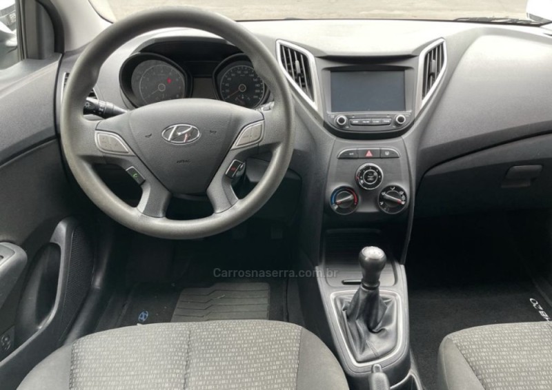 HB20 1.0 COMFORT PLUS 12V TURBO FLEX 4P MANUAL - 2019 - NOVO HAMBURGO