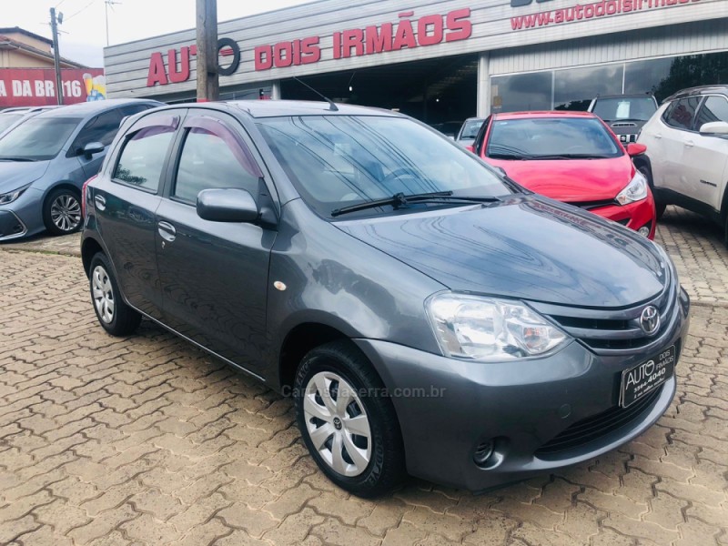 etios 1.3 xs 16v flex 4p manual 2013 dois irmaos
