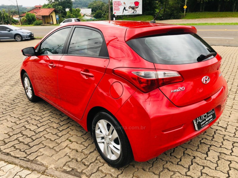 HB20 1.6 PREMIUM 16V FLEX 4P MANUAL - 2014 - DOIS IRMãOS