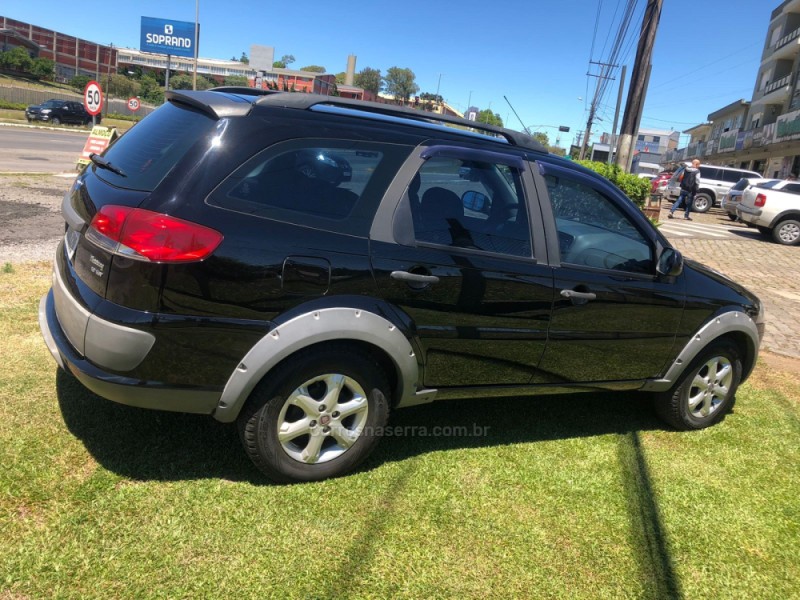PALIO 1.6 TREKKING WEEKEND 16V FLEX 4P MANUAL - 2014 - FARROUPILHA