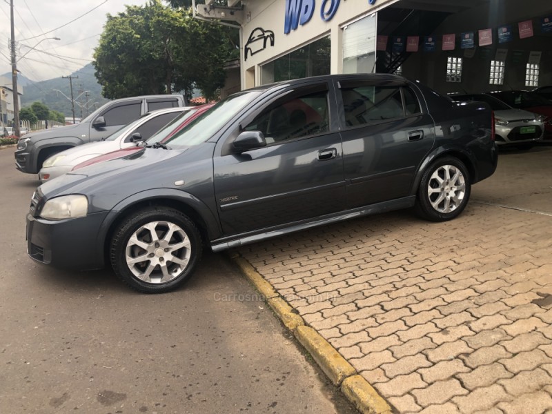 ASTRA 2.0 MPFI ADVANTAGE 8V FLEX 4P MANUAL