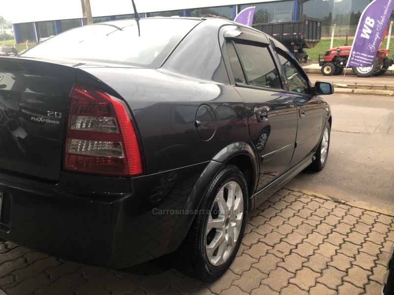 ASTRA 2.0 MPFI ADVANTAGE 8V FLEX 4P MANUAL - 2007 - VALE REAL