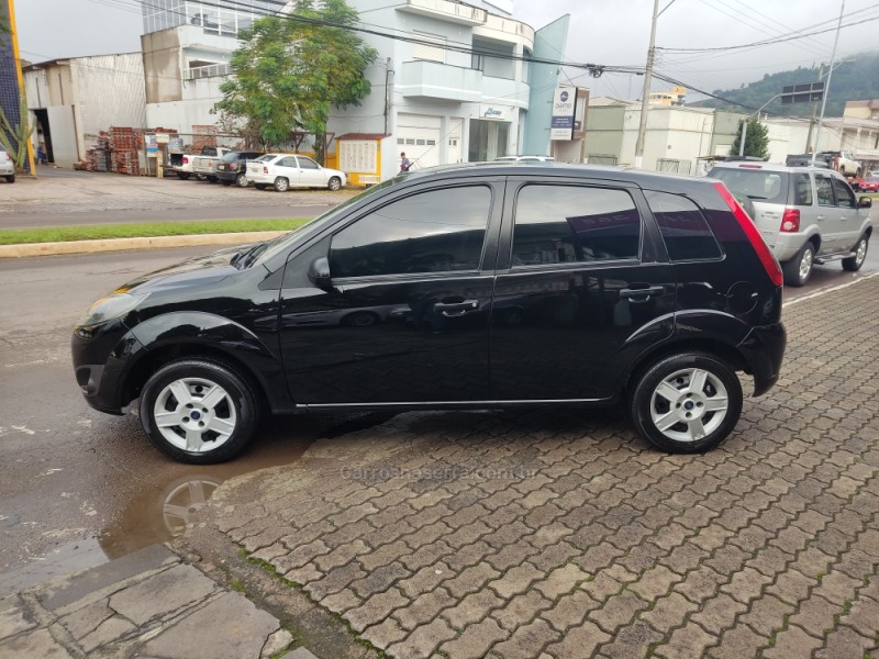 FIESTA 1.0 MPI CLASS 8V FLEX 4P MANUAL - 2012 - GUAPORé