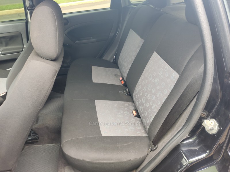 FIESTA 1.0 MPI CLASS 8V FLEX 4P MANUAL - 2012 - GUAPORé
