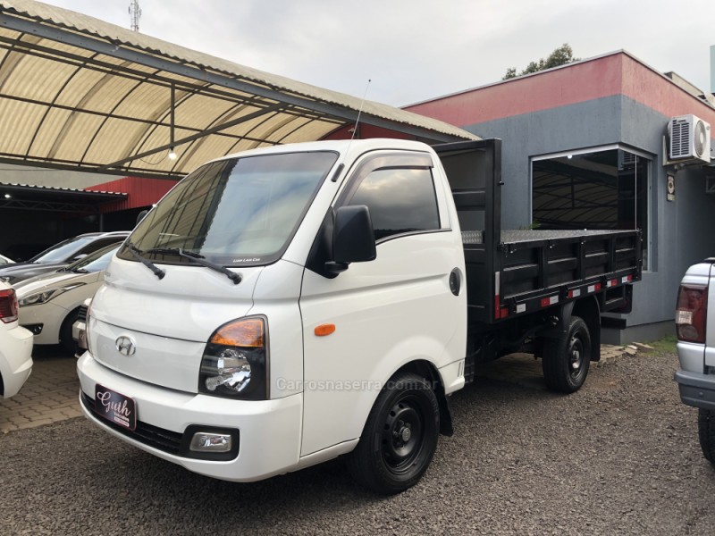 hr 2.5 longo com cacamba 4x2 16v 130cv turbo intercooler diesel 2p manual 2016 bom principio