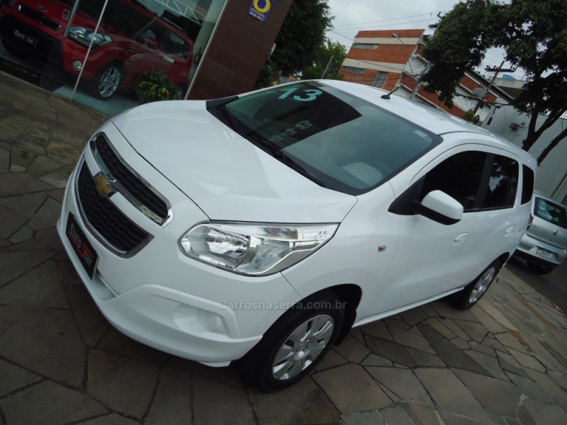 SPIN 1.8 LT 8V FLEX 4P MANUAL - 2013 - NOVO HAMBURGO