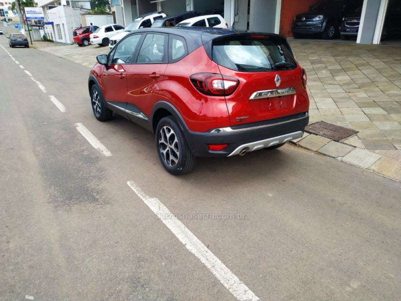CAPTUR 1.6 16V INTENSE BOSE FLEX 4P AUTOMÁTICO - 2019 - GUAPORé