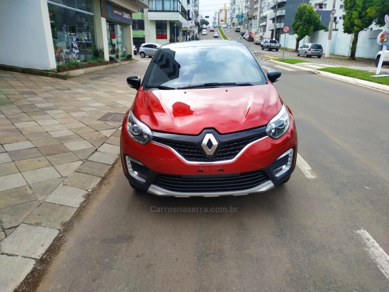 CAPTUR 1.6 16V INTENSE BOSE FLEX 4P AUTOMÁTICO - 2019 - GUAPORé