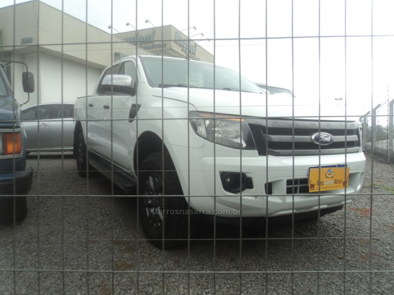 RANGER 2.5 XLS 4X2 CD 16V FLEX 4P MANUAL - 2015 - FARROUPILHA