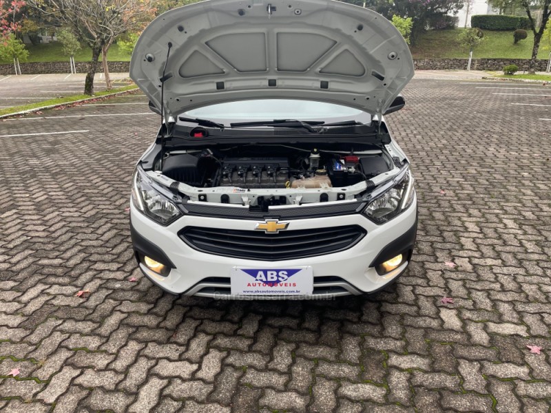 ONIX 1.4 MPFI ACTIV 8V FLEX 4P MANUAL - 2017 - CAXIAS DO SUL