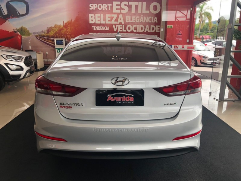 ELANTRA 2.0 16V FLEX 4P AUTOMÁTICO - 2018 - IGREJINHA
