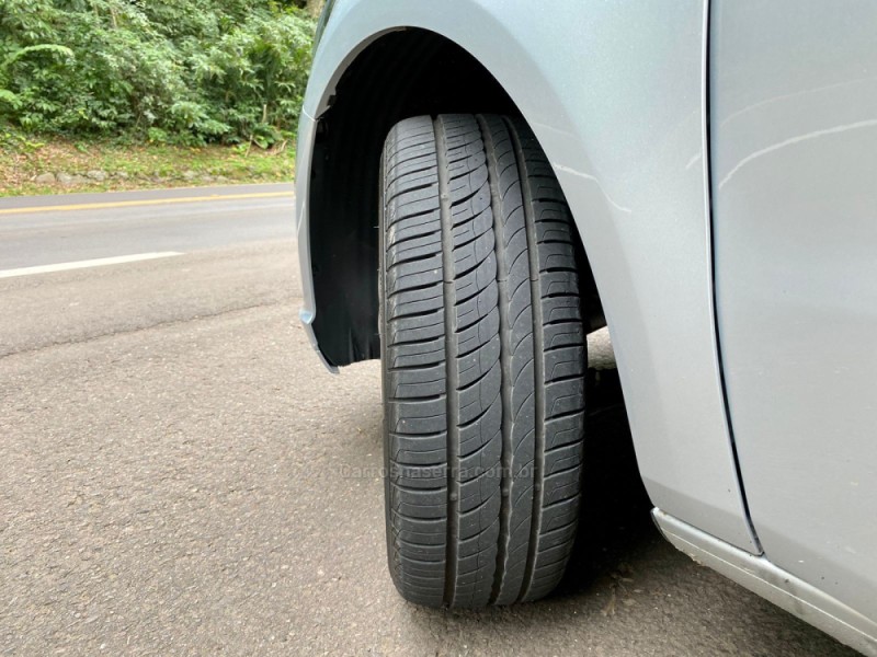 VOYAGE 1.6 MSI TOTALFLEX 8V 4P MANUAL - 2019 - DOIS IRMãOS