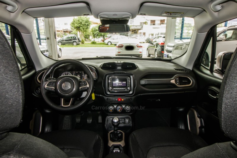 RENEGADE 1.8 16V FLEX SPORT 4P MANUAL - 2016 - NOVO HAMBURGO