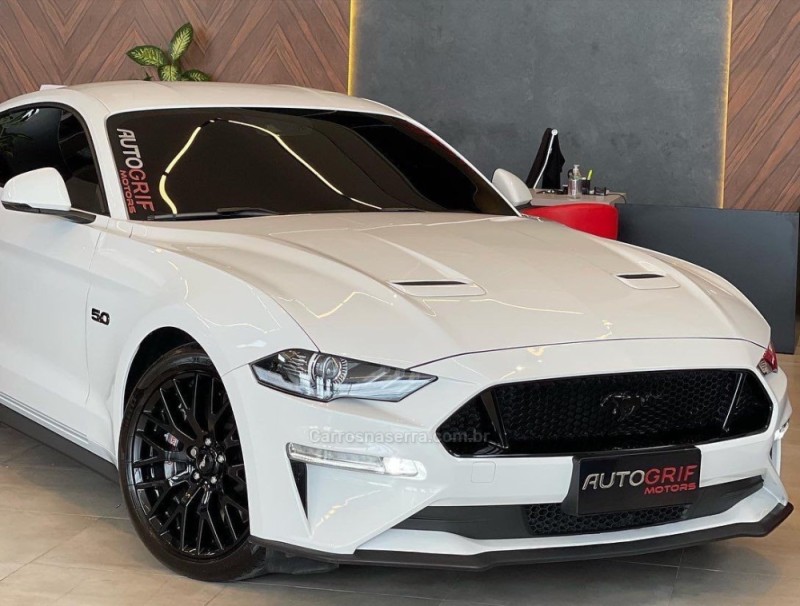 MUSTANG 5.0 GT PREMIUM COUPÉ V8 32V GASOLINA 2P AUTOMÁTICO - 2018 - CAMPO BOM