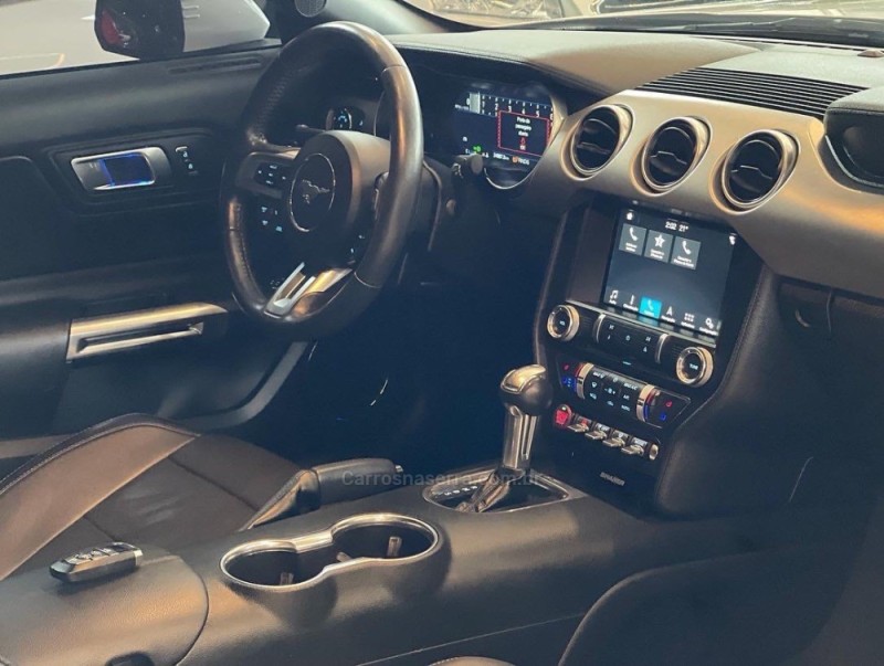 MUSTANG 5.0 GT PREMIUM COUPÉ V8 32V GASOLINA 2P AUTOMÁTICO - 2018 - CAMPO BOM