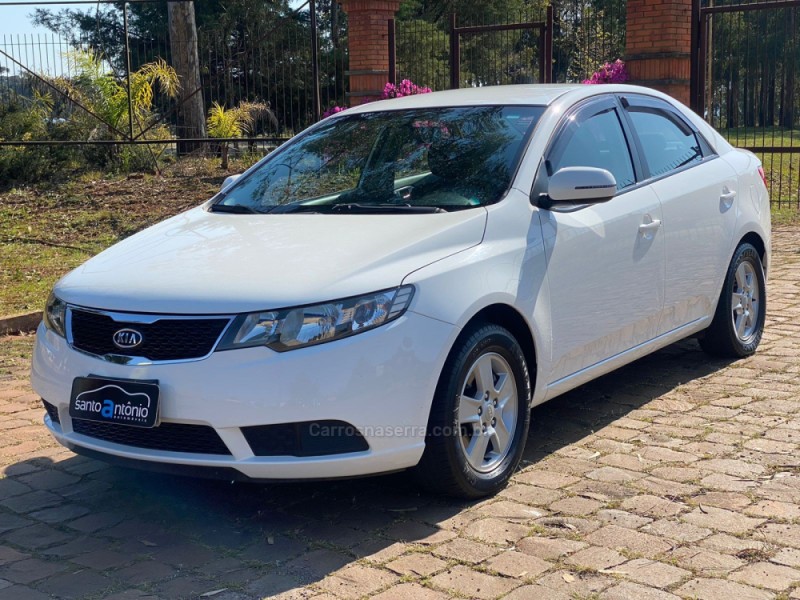cerato 1.6 ex3 sedan 16v gasolina 4p manual 2013 lagoa vermelha