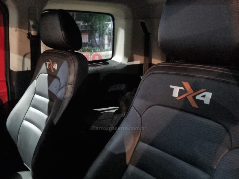 T4 3.2 XLT 4X4 20V TURBO INTERCOOLER DIESEL 2P MANUAL - 2015 - CAXIAS DO SUL
