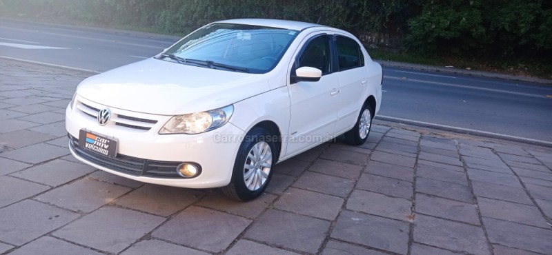 VOYAGE 1.0 MI TRENDLINE 8V FLEX 4P MANUAL - 2011 - CAXIAS DO SUL