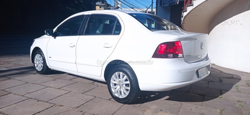 VOYAGE 1.0 MI TRENDLINE 8V FLEX 4P MANUAL - 2011 - CAXIAS DO SUL