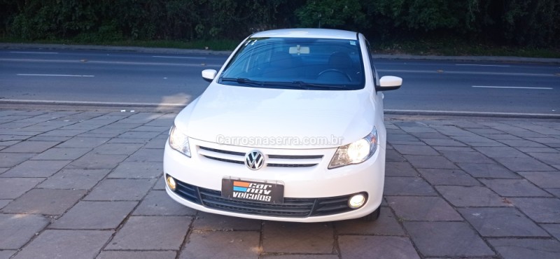 VOYAGE 1.0 MI TRENDLINE 8V FLEX 4P MANUAL - 2011 - CAXIAS DO SUL