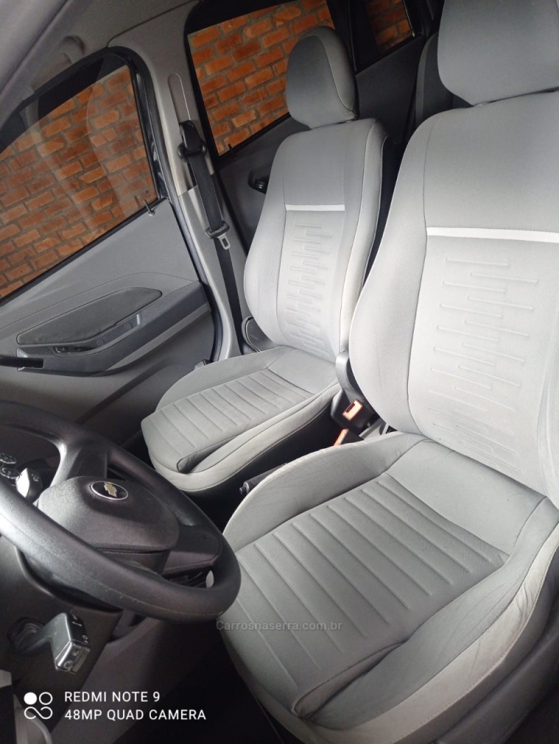 AGILE 1.4 MPFI LT 8V FLEX 4P MANUAL - 2011 - VACARIA