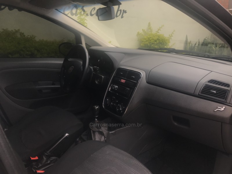 PUNTO 1.4 8V FLEX 4P MANUAL - 2010 - CAXIAS DO SUL